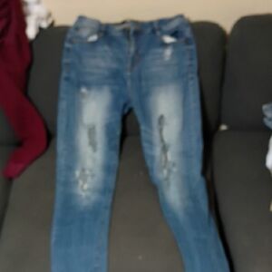 Tinseltown Women's Distressed Blue Skinny Jeans